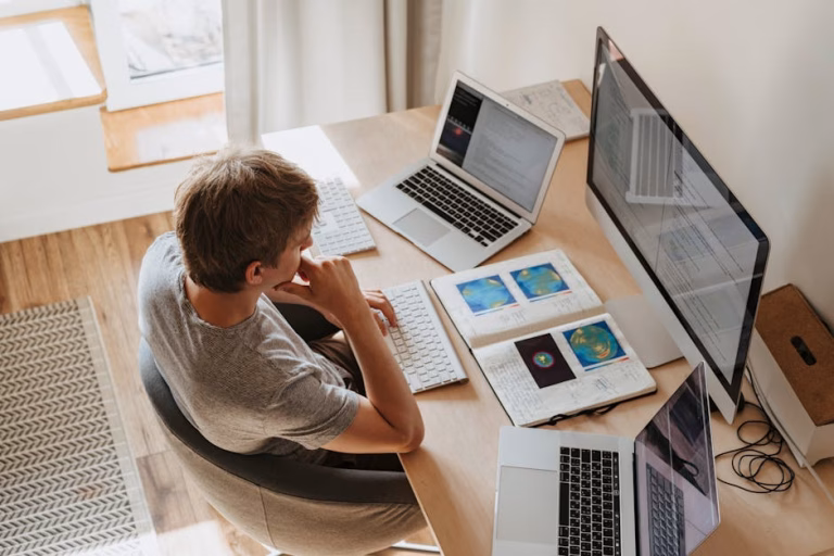 Backstage na Prática: Construindo seu Primeiro Portal Interno de Desenvolvedor (IDP)