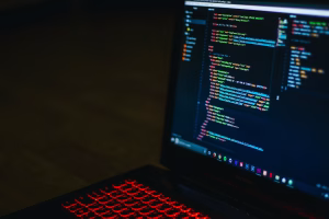 Engenheiro de Nuvem vs. Arquiteto de Nuvem: Decifrando Carreiras e Habilidades Técnicas no Ecossistema DevOps
